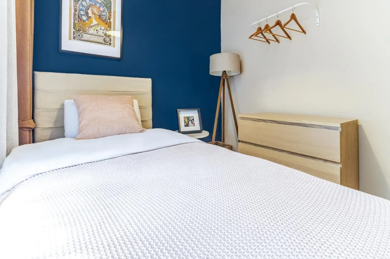 Stylish And Centrally Located Flat In Sisli Apartment Istanbul Turkey